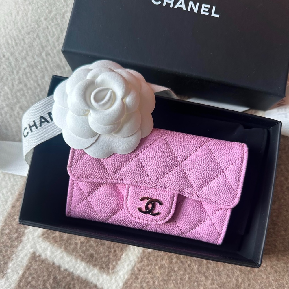 BNIB Chanel classic card holder